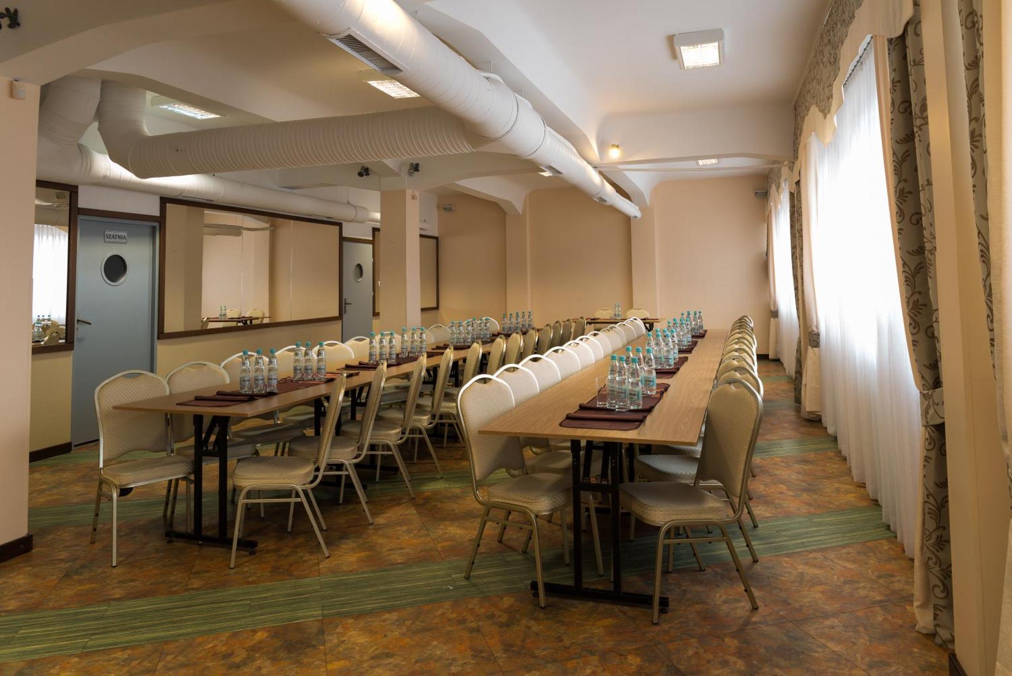 Majewski Hotel & Spa Malbork Kültér fotó